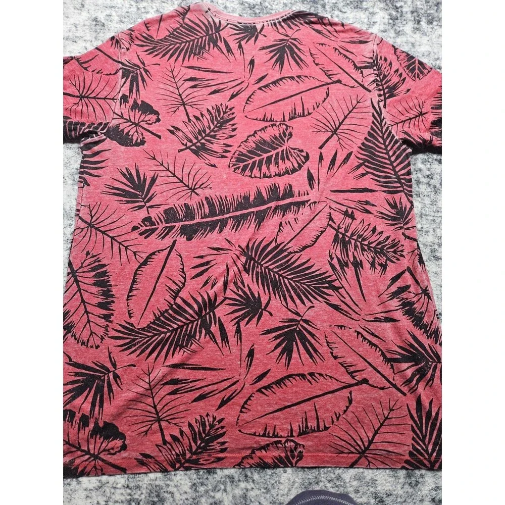 True Religion T-Shirt Mens Size 3XL XXXL Red Logo Palm Trees Buddha Fashion